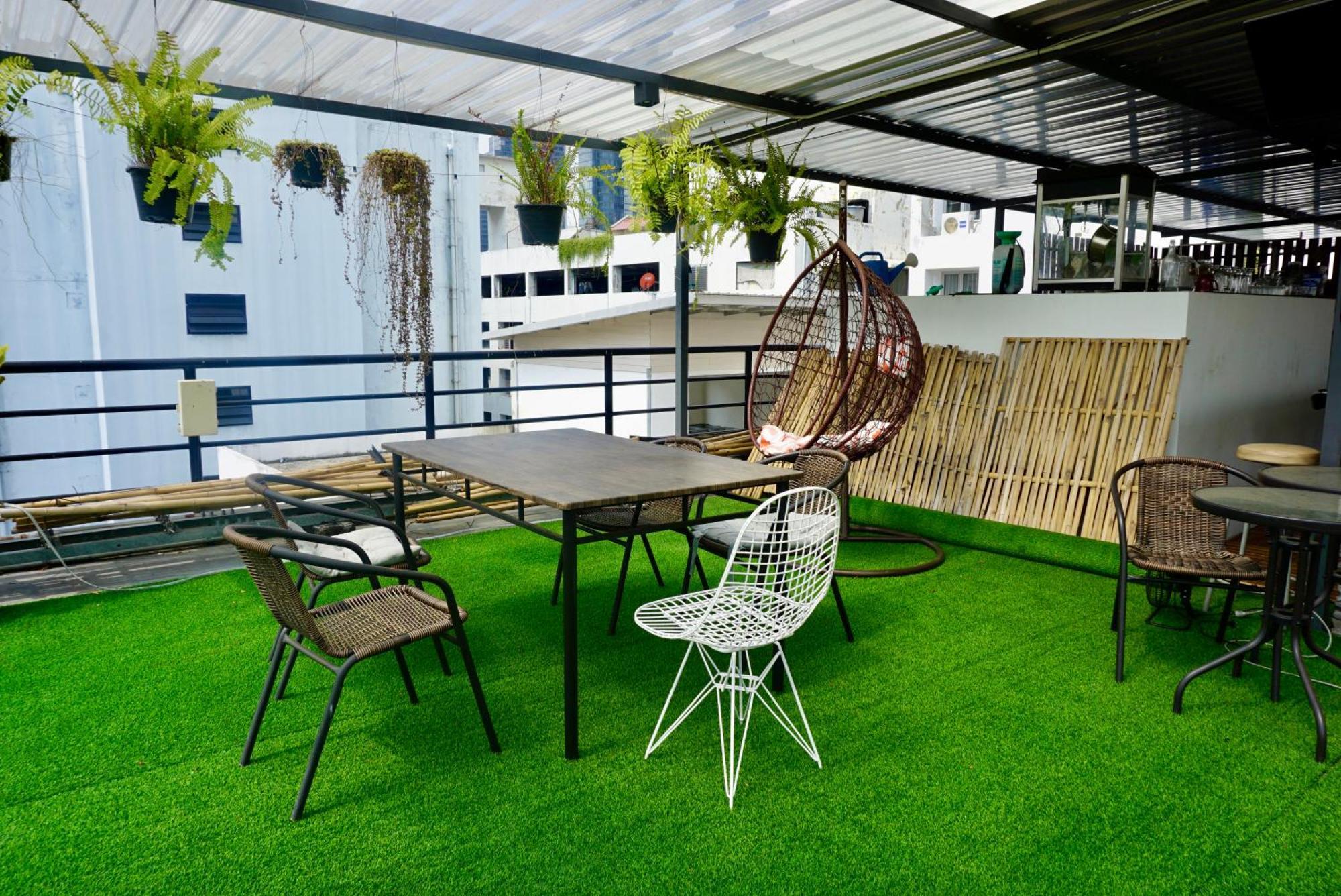 Silom Soi 3 Hash Apartment Hip And Funky With Rooftop View 曼谷 外观 照片